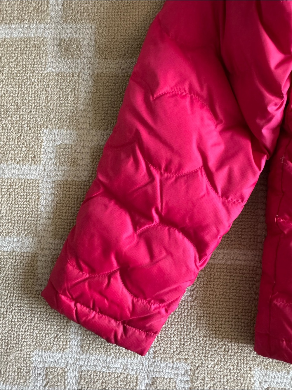L.L. Bean DownTek Hooded Puffer Jacket Hot Pink Blue Girls Medium 10-12 - Picture 10 of 15
